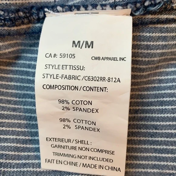 Sweet fall / spring lightweight denim jacket.  Size M. - Picture 5 of 7